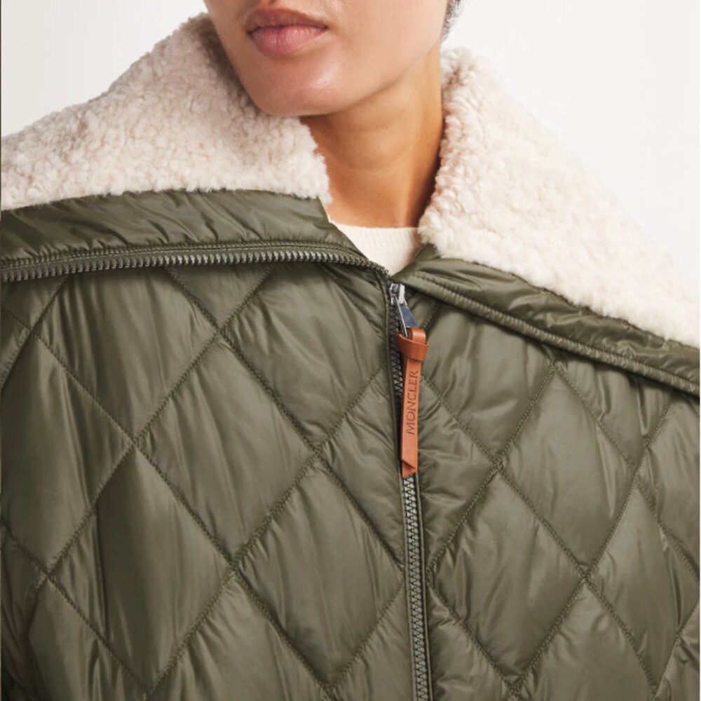 Moncler Mantella Down-Filled Quilted Cape Coat